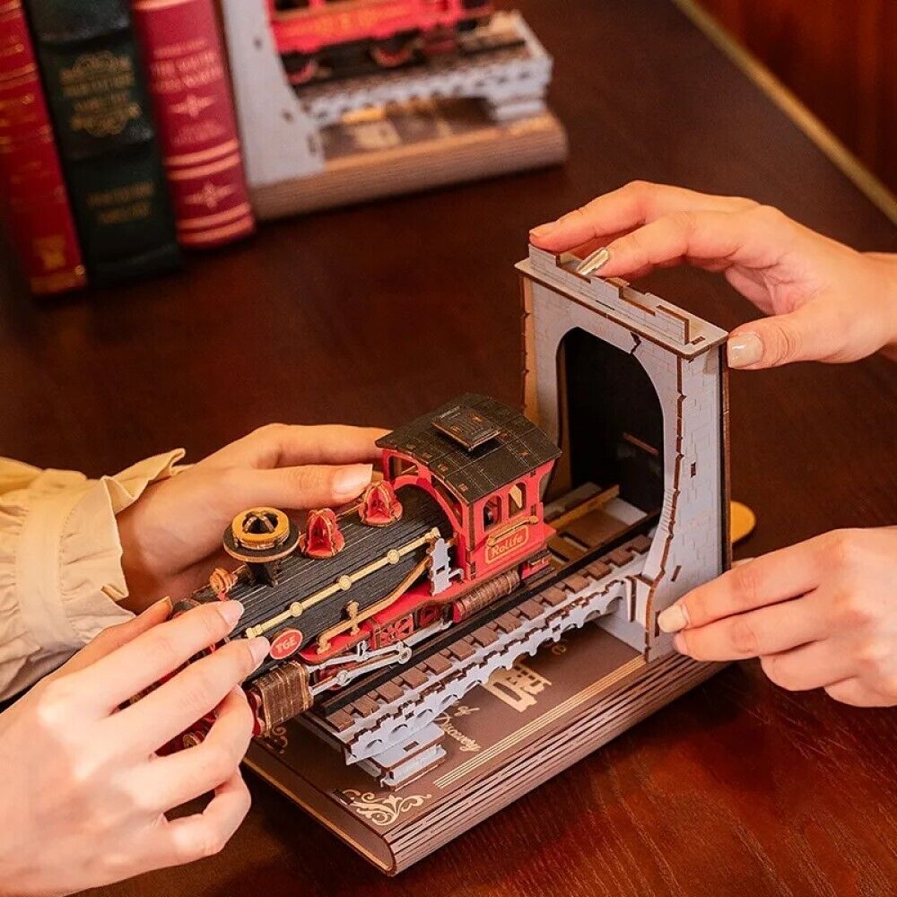 Rolife 3D-Holz-Puzzle Century Train - Buchstütze