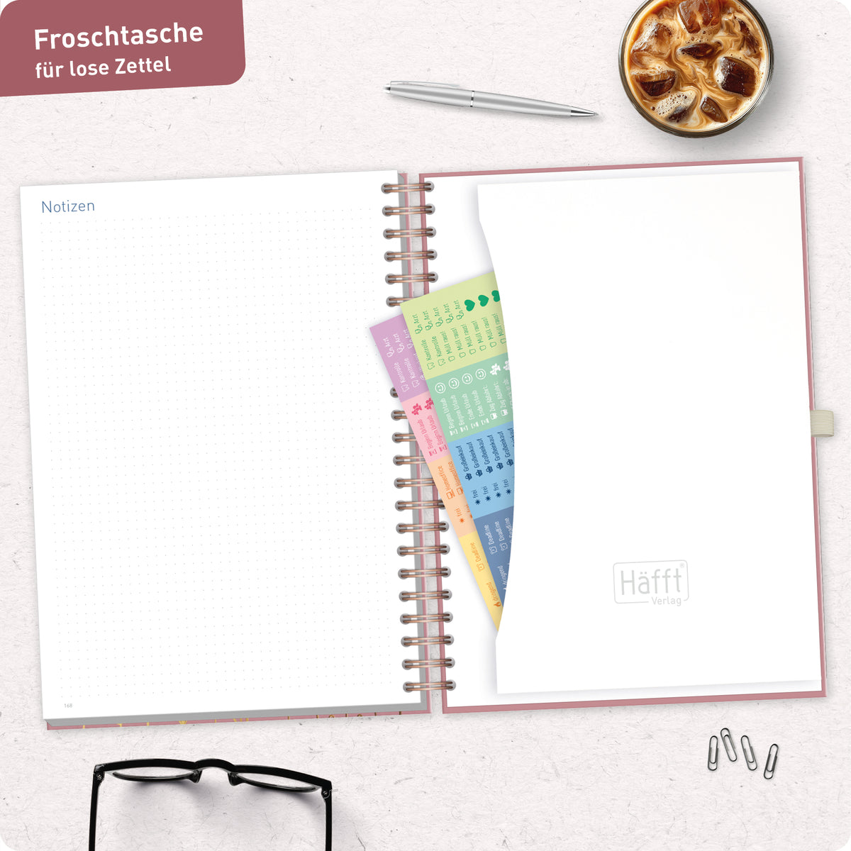 Einstecktasche & Sticker von Häfft Business-Timer Kalender 2027 A4 - Planer im Motiv „Fine Flowers rosé“.