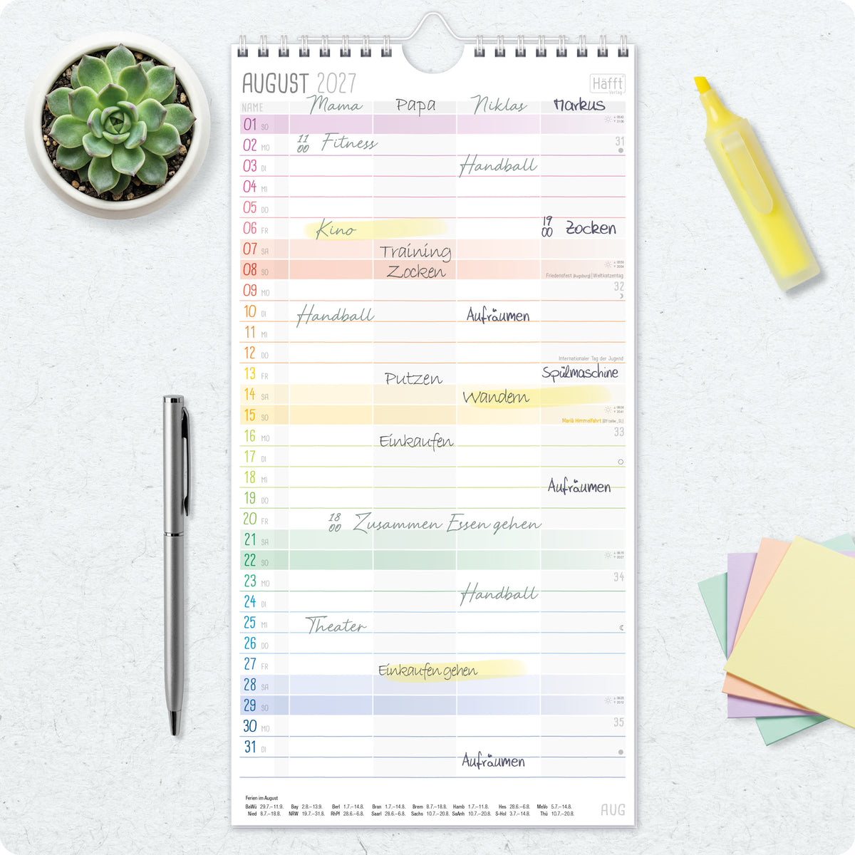 Ausgefüllte Monatsplanung von Häfft Familienplaner 2027 mit 4 Spalten - Wandkalender im Motiv „Rainbow“.