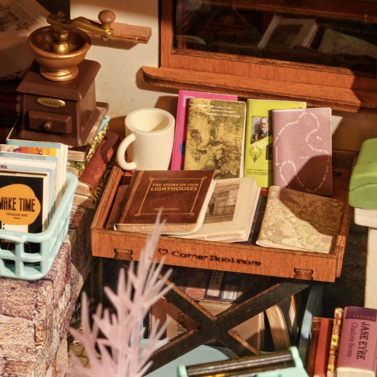 Rolife 3D-Holz-Puzzle DIY Miniature House "Corner Bookstore"