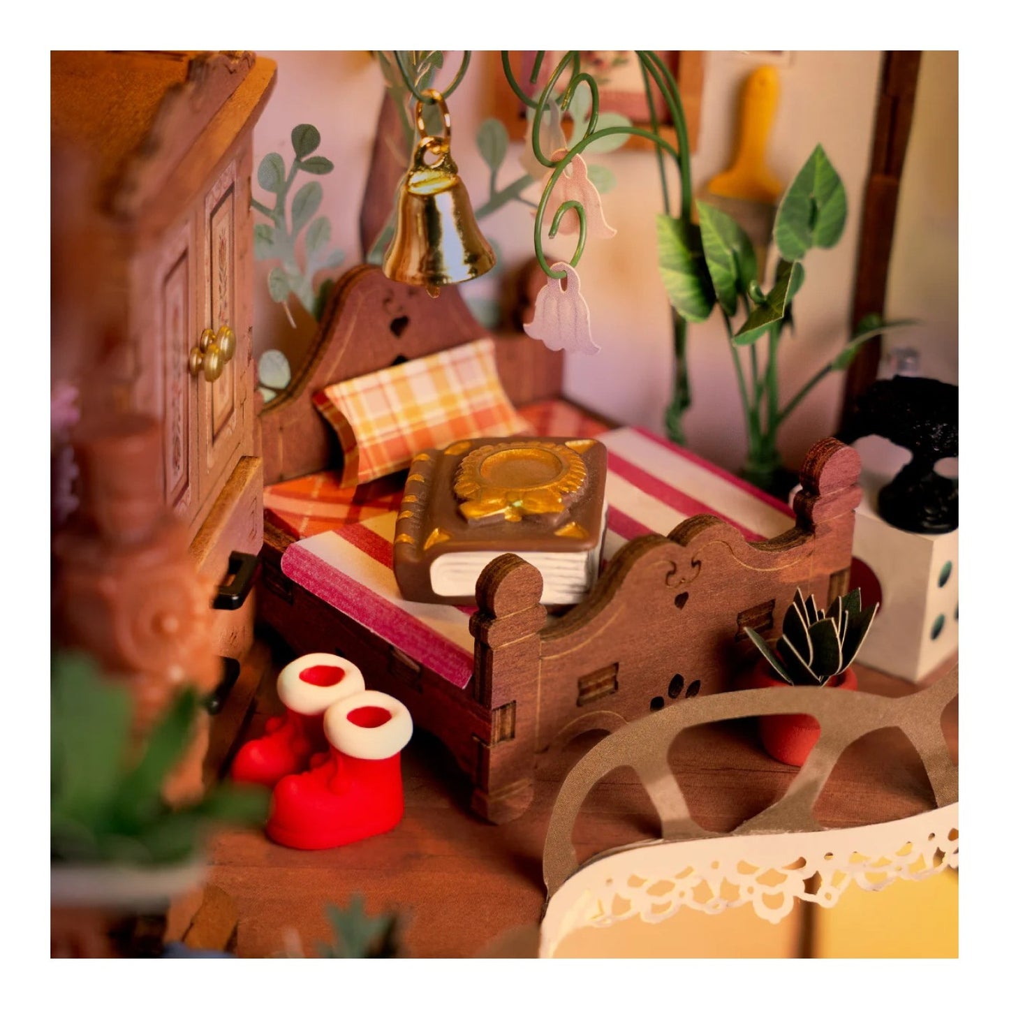 Rolife 3D-Holz-Puzzle DIY "Fairytale Tree House"