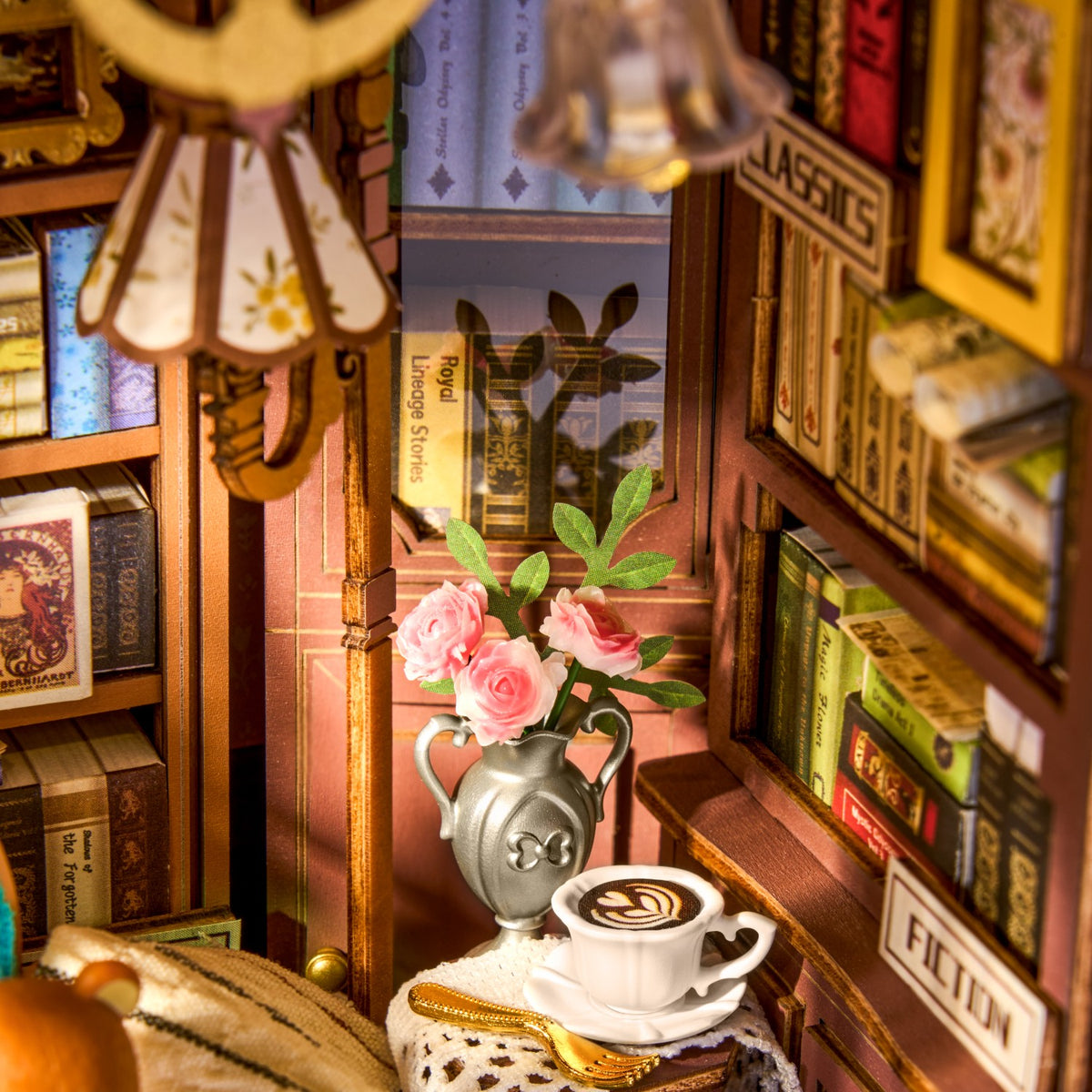 Rolife 3D-Holz-Puzzle Book Nook "Quiet Corner Study"