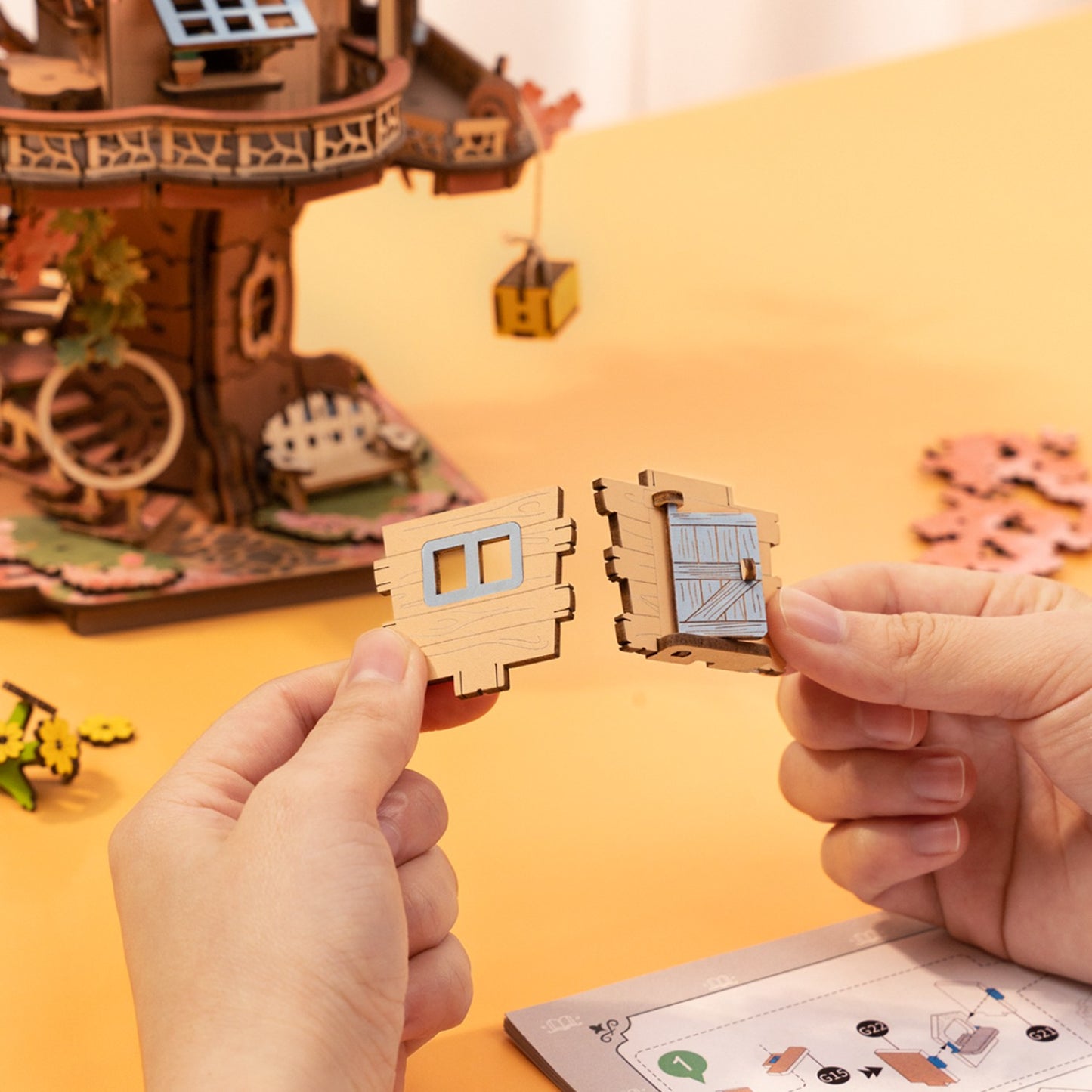 Rolife 3D-Holz-Puzzle Sakura Tree House / Baumhaus
